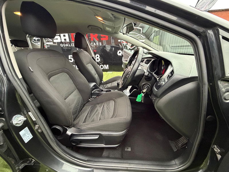 Kia Ceed 1.4 VR7 Hatchback 5dr Petrol Manual Euro 5 (98 bhp) 5dr Manual 2026