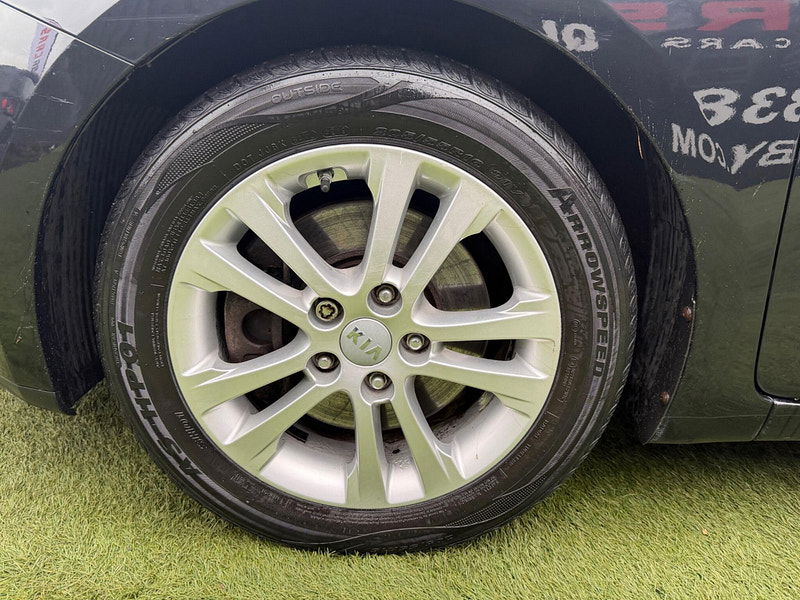 Kia Ceed 1.4 VR7 Hatchback 5dr Petrol Manual Euro 5 (98 bhp) 5dr Manual 2026