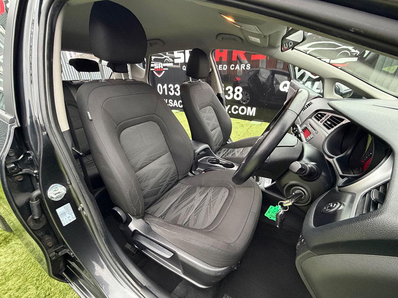 Kia Ceed 1.4 VR7 Hatchback 5dr Petrol Manual Euro 5 (98 bhp) 5dr Manual 2026