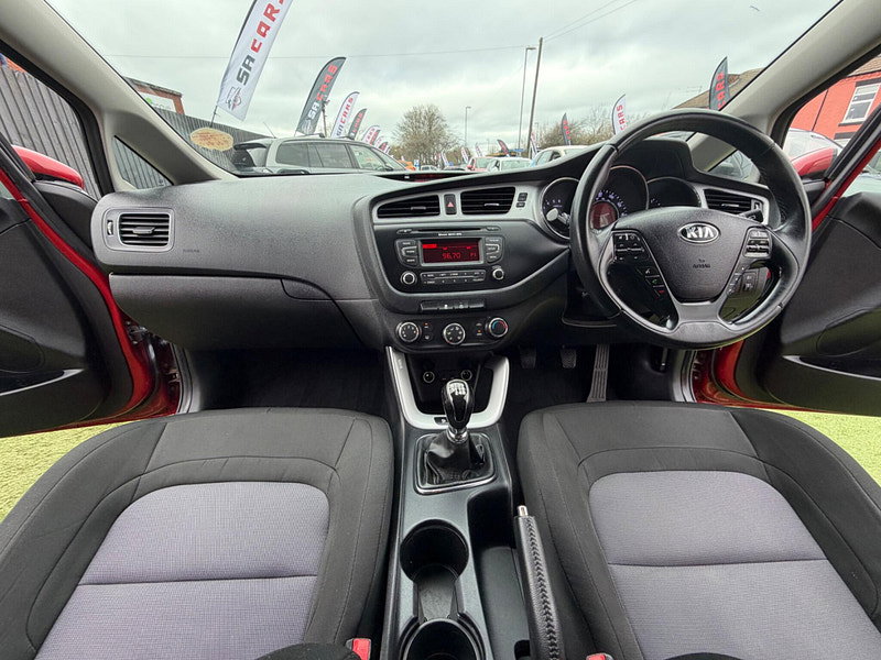 Kia Ceed 1.6 CRDi EcoDynamics 2 Hatchback 5dr Diesel Manual Euro 5 (s/s) (126 bhp) 5dr Manual 2026