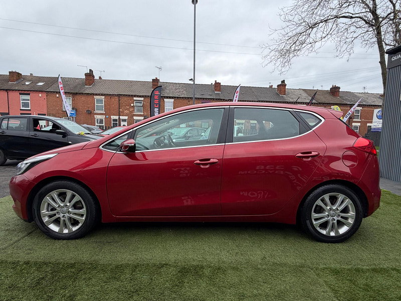 Kia Ceed 1.6 CRDi EcoDynamics 2 Hatchback 5dr Diesel Manual Euro 5 (s/s) (126 bhp) 5dr Manual 2026