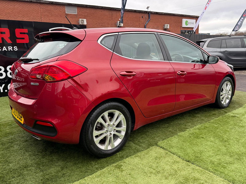 Kia Ceed 1.6 CRDi EcoDynamics 2 Hatchback 5dr Diesel Manual Euro 5 (s/s) (126 bhp) 5dr Manual 2026