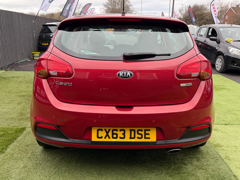 Kia Ceed 1.6 CRDi EcoDynamics 2 Hatchback 5dr Diesel Manual Euro 5 (s/s) (126 bhp) 5dr Manual 2026