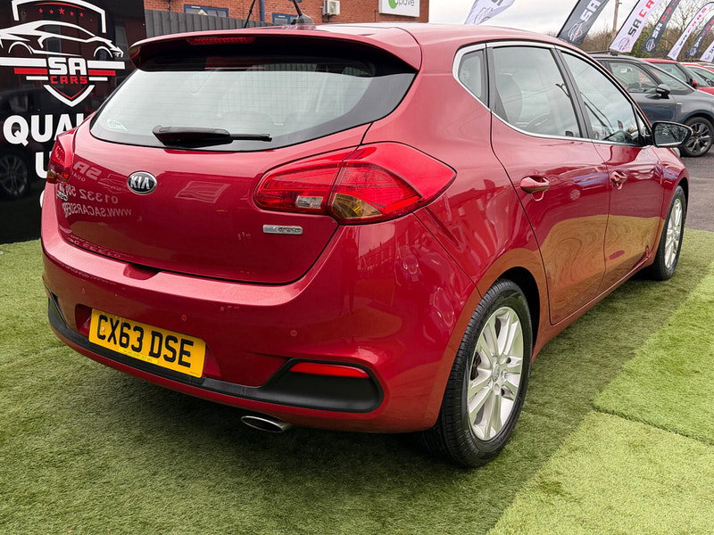 Kia Ceed 1.6 CRDi EcoDynamics 2 Hatchback 5dr Diesel Manual Euro 5 (s/s) (126 bhp) 5dr Manual 2026