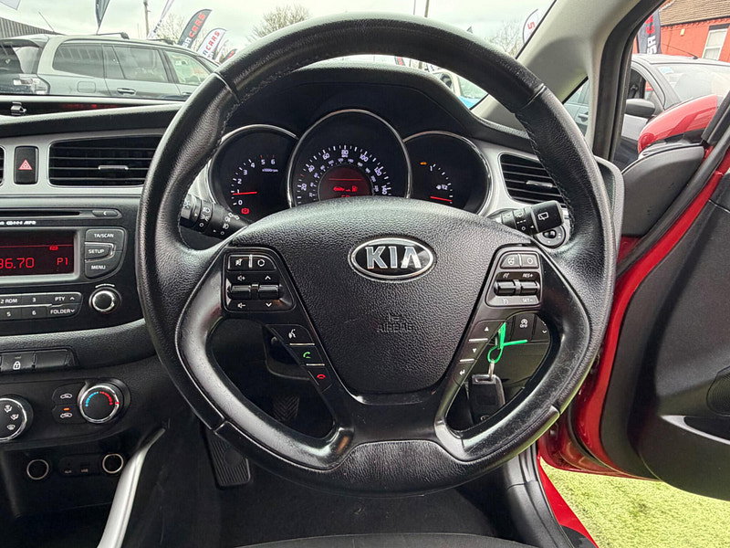 Kia Ceed 1.6 CRDi EcoDynamics 2 Hatchback 5dr Diesel Manual Euro 5 (s/s) (126 bhp) 5dr Manual 2026