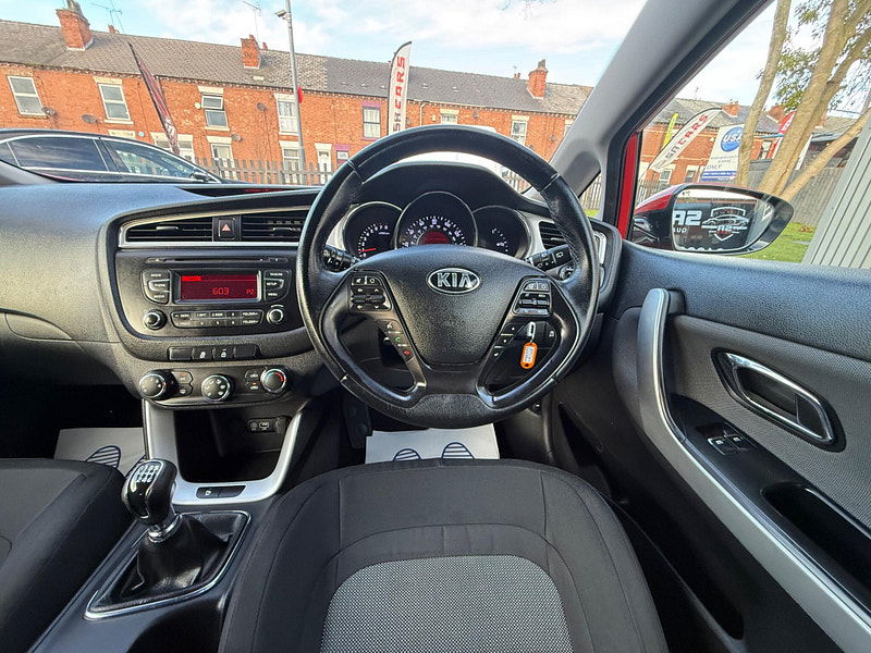 Kia ProCeed 1.6 GDi 2 Hatchback 3dr Petrol Manual Euro 6 (s/s) (133 bhp) 3dr Manual 2025