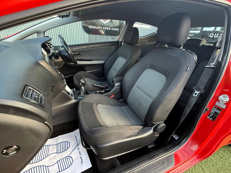 Kia ProCeed 1.6 GDi 2 Hatchback 3dr Petrol Manual Euro 6 (s/s) (133 bhp) 3dr Manual 2025