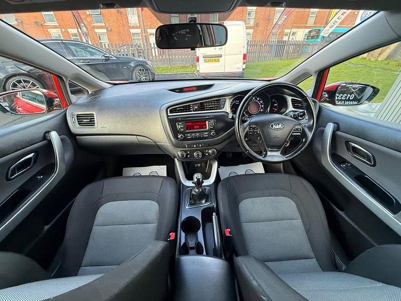 Kia ProCeed 1.6 GDi 2 Hatchback 3dr Petrol Manual Euro 6 (s/s) (133 bhp) 3dr Manual 2025