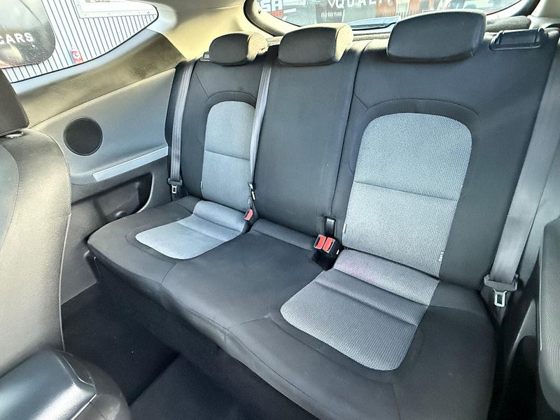 Kia ProCeed 1.6 GDi 2 Hatchback 3dr Petrol Manual Euro 6 (s/s) (133 bhp) 3dr Manual 2025