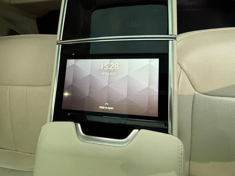 Land Rover Range Rover 3.0 D350 MHEV Autobiography SUV 5dr Diesel Auto 4WD Euro 6 (s/s) (350 ps) 5dr Automatic 2025