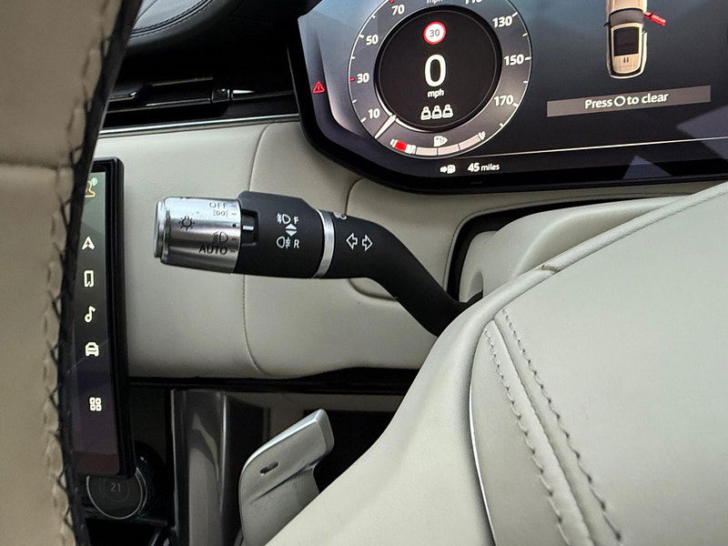 Land Rover Range Rover 3.0 D350 MHEV Autobiography SUV 5dr Diesel Auto 4WD Euro 6 (s/s) (350 ps) 5dr Automatic 2026