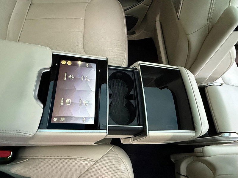 Land Rover Range Rover 3.0 D350 MHEV Autobiography SUV 5dr Diesel Auto 4WD Euro 6 (s/s) (350 ps) 5dr Automatic 2026