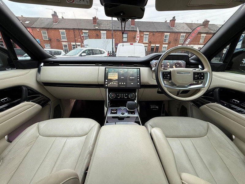 Land Rover Range Rover 3.0 D350 MHEV Autobiography SUV 5dr Diesel Auto 4WD Euro 6 (s/s) (350 ps) 5dr Automatic 2025
