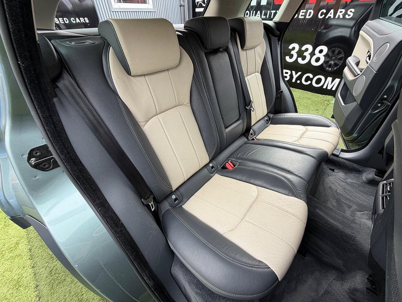 Land Rover Range Rover Evoque 2.0 TD4 SE Tech SUV 5dr Diesel Auto 4WD Euro 6 (s/s) (180 ps) 5dr Automatic 2026