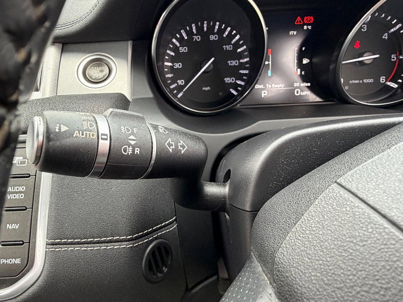 Land Rover Range Rover Evoque 2.2 SD4 Dynamic Coupe 3dr Diesel Auto 4WD Euro 5 (s/s) (190 ps) 3dr Automatic 2026