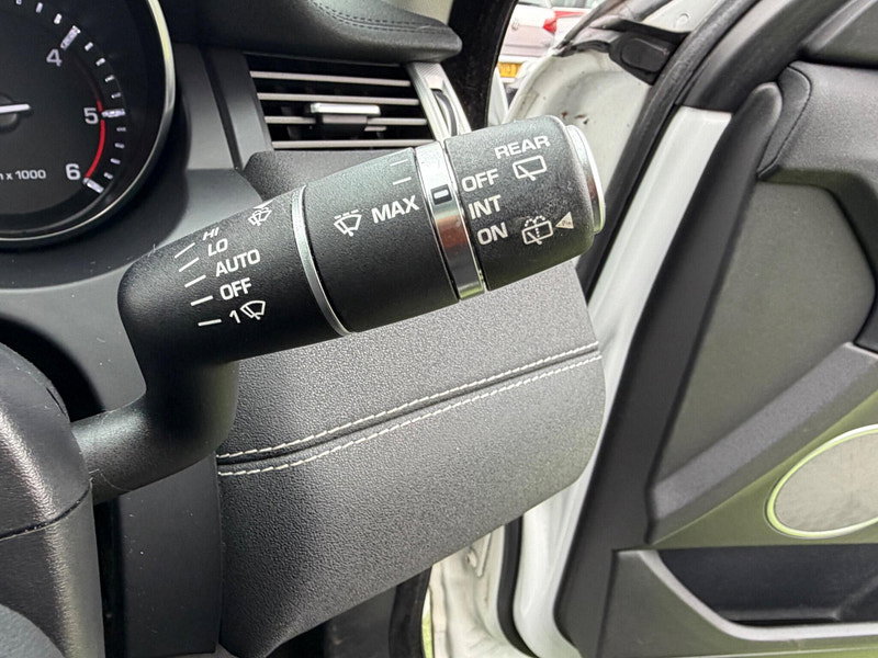 Land Rover Range Rover Evoque 2.2 SD4 Dynamic Coupe 3dr Diesel Auto 4WD Euro 5 (s/s) (190 ps) 3dr Automatic 2026