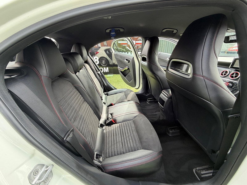 Mercedes-Benz A Class 1.5 A180 CDI BlueEfficiency AMG Sport Hatchback 5dr Diesel Manual Euro 5 (s/s) (109 ps) 5dr Manual 2026