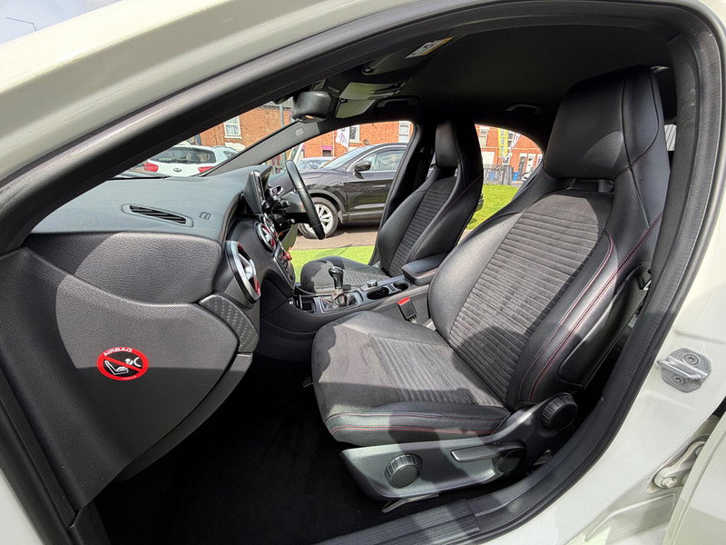 Mercedes-Benz A Class 1.5 A180 CDI BlueEfficiency AMG Sport Hatchback 5dr Diesel Manual Euro 5 (s/s) (109 ps) 5dr Manual 2026