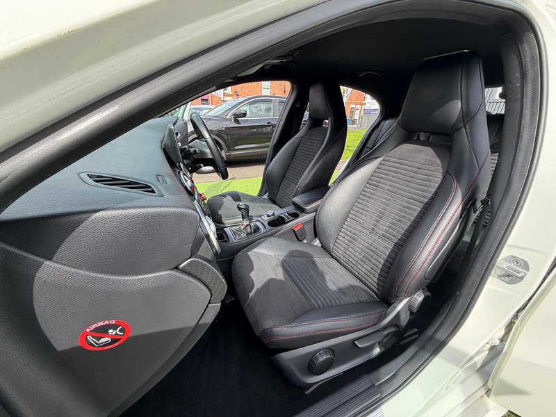 Mercedes-Benz A Class 1.5 A180 CDI BlueEfficiency AMG Sport Hatchback 5dr Diesel Manual Euro 5 (s/s) (109 ps) 5dr Manual 2026