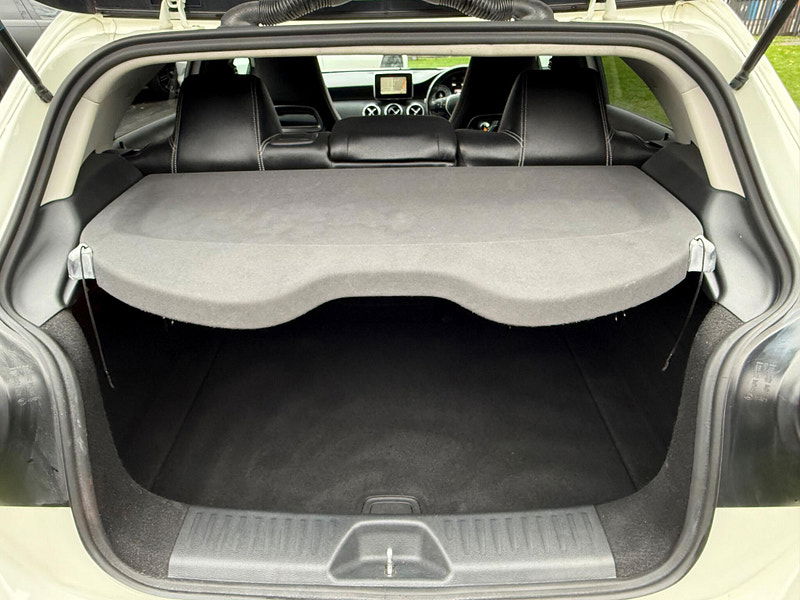 Mercedes-Benz A Class 1.8 A200 CDI Sport Hatchback 5dr Diesel 7G-DCT Euro 5 (s/s) (136 ps) 5dr Automatic 2025