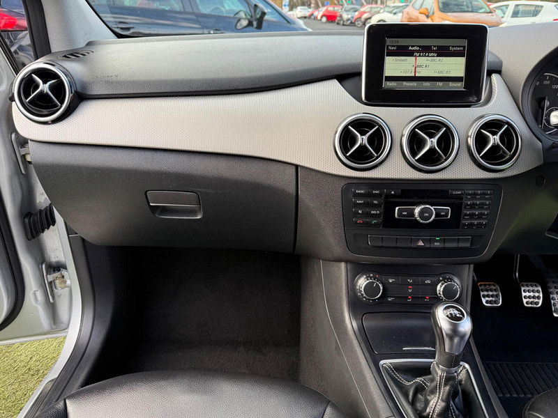 Mercedes-Benz B Class 1.5 B180 CDI Sport MPV 5dr Diesel Manual Euro 5 (s/s) (109 ps) 5dr Manual 2025