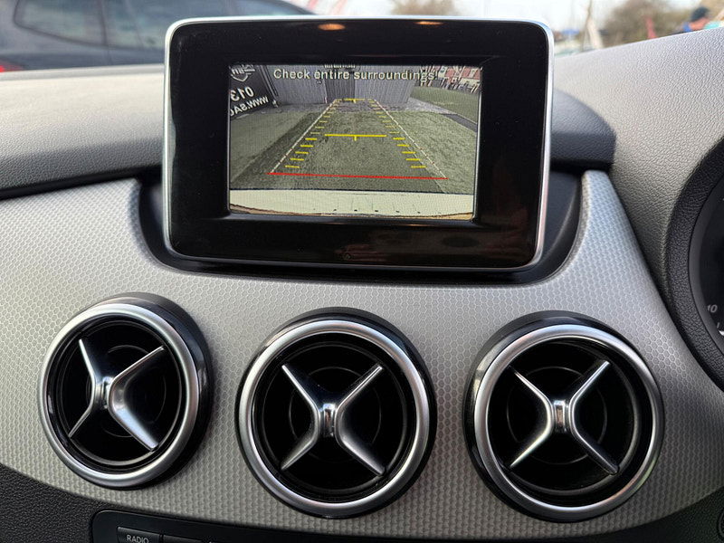 Mercedes-Benz B Class 1.5 B180 CDI Sport MPV 5dr Diesel Manual Euro 5 (s/s) (109 ps) 5dr Manual 2025