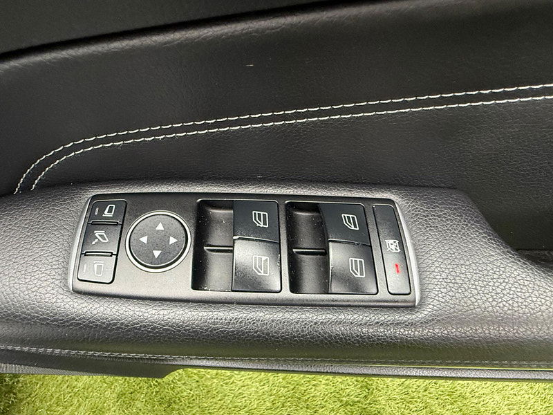 Mercedes-Benz E Class 2.1 E220d BlueTEC AMG Line Coupe 2dr Diesel G-Tronic+ Euro 6 (s/s) (177 ps) 2dr Automatic 2025