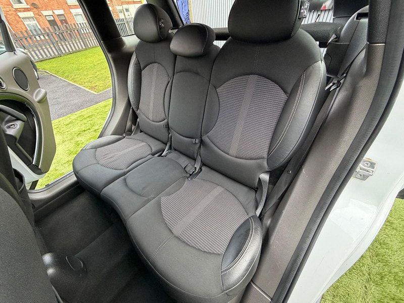 MINI Countryman 1.6 Cooper D SUV 5dr Diesel Manual ALL4 Euro 5 (s/s) (112 ps) 5dr Manual 2026