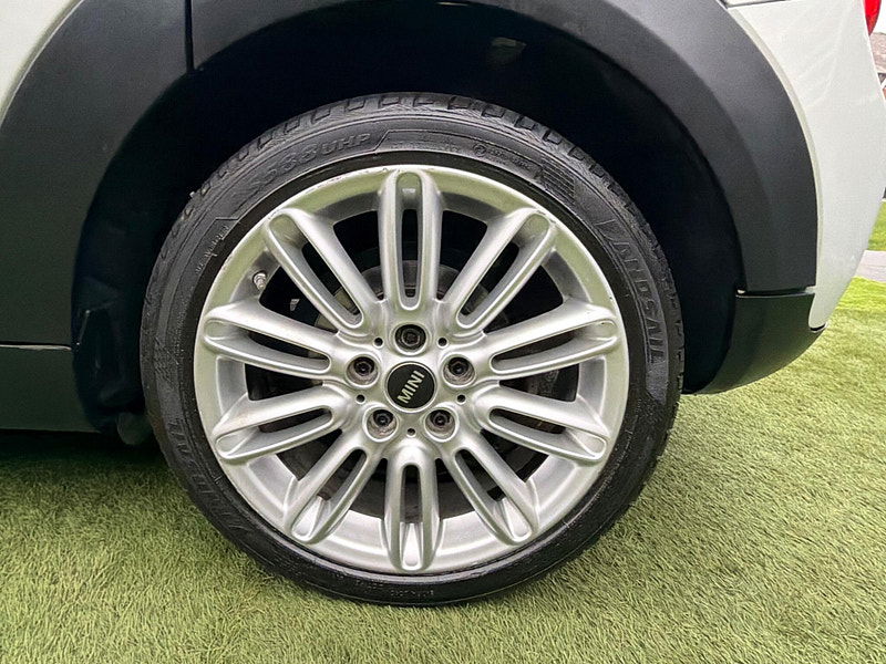 MINI Hatch 1.5 Cooper D Hatchback 5dr Diesel Manual Euro 6 (s/s) (116 ps) 5dr Manual 2026