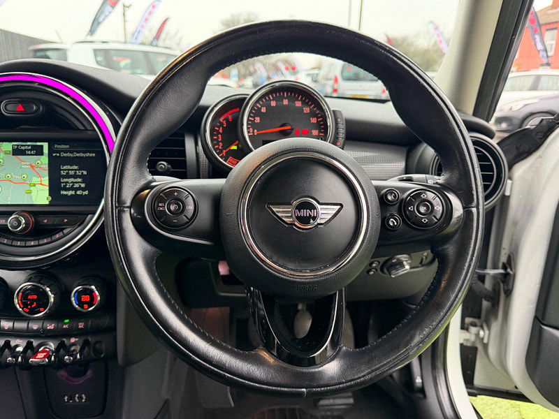 MINI Hatch 1.5 Cooper D Hatchback 5dr Diesel Manual Euro 6 (s/s) (116 ps) 5dr Manual 2026