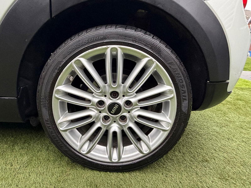 MINI Hatch 1.5 Cooper D Hatchback 5dr Diesel Manual Euro 6 (s/s) (116 ps) 5dr Manual 2026