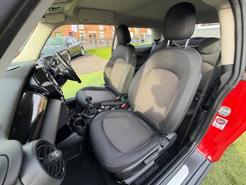 MINI Hatch 1.5 One D Hatchback 3dr Diesel Manual Euro 6 (s/s) (95 ps) 3dr Manual 2026