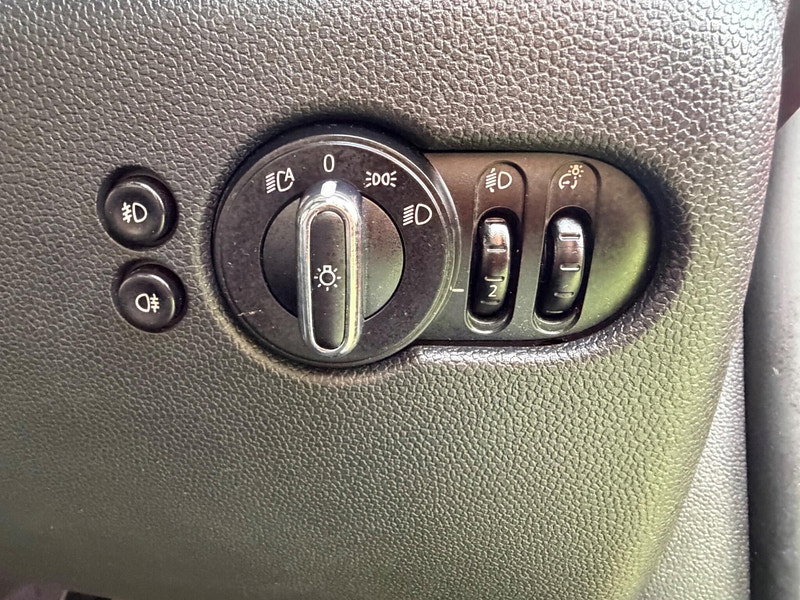 MINI Hatch 1.5 One D Hatchback 3dr Diesel Manual Euro 6 (s/s) (95 ps) 3dr Manual 2026