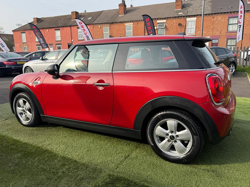 MINI Hatch 1.5 One D Hatchback 3dr Diesel Manual Euro 6 (s/s) (95 ps) 3dr Manual 2026