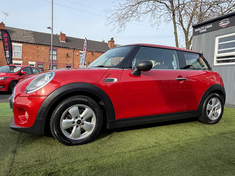 MINI Hatch 1.5 One D Hatchback 3dr Diesel Manual Euro 6 (s/s) (95 ps) 3dr Manual 2026