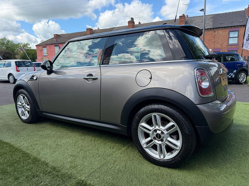 MINI Hatch 1.6 Cooper Hatchback 3dr Petrol Manual Euro 5 (s/s) (122 ps) 3dr Manual 2026