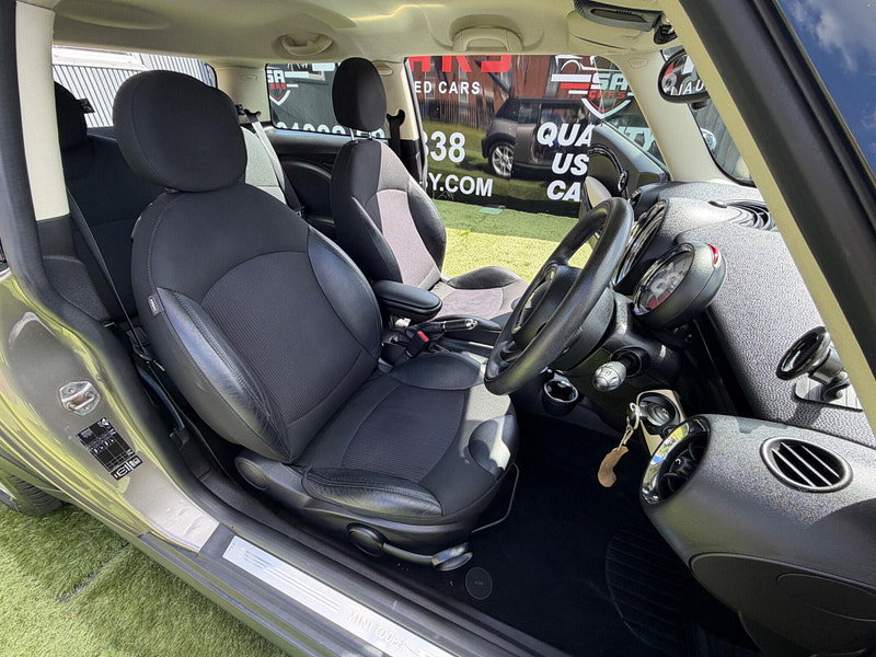 MINI Hatch 1.6 Cooper Hatchback 3dr Petrol Manual Euro 5 (s/s) (122 ps) 3dr Manual 2026