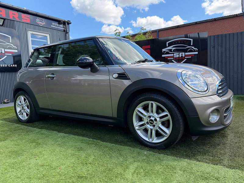 MINI Hatch 1.6 Cooper Hatchback 3dr Petrol Manual Euro 5 (s/s) (122 ps) 3dr Manual 2026