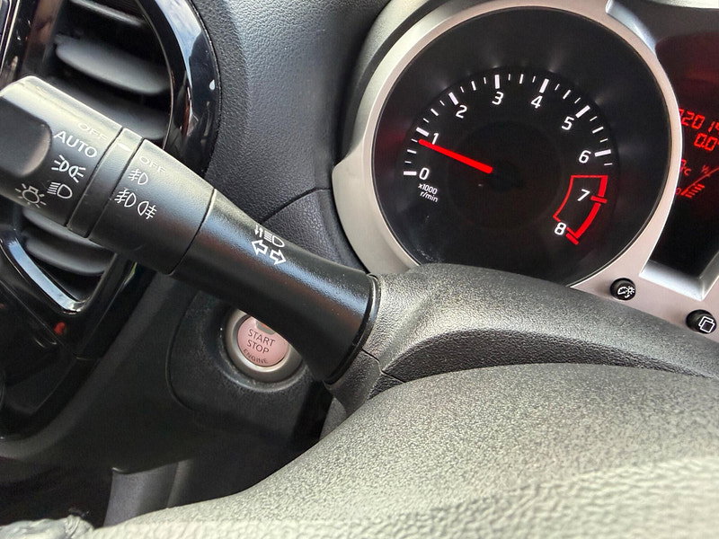 Nissan Juke 1.2 DIG-T Tekna SUV 5dr Petrol Manual Euro 5 (s/s) Euro 5 (115 ps) 5dr Manual 2026