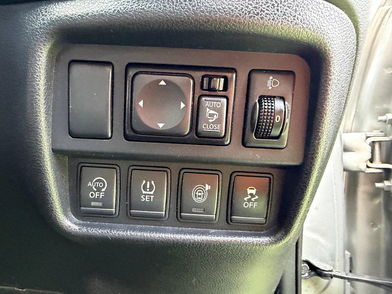 Nissan Juke 1.2 DIG-T Tekna SUV 5dr Petrol Manual Euro 5 (s/s) Euro 5 (115 ps) 5dr Manual 2026