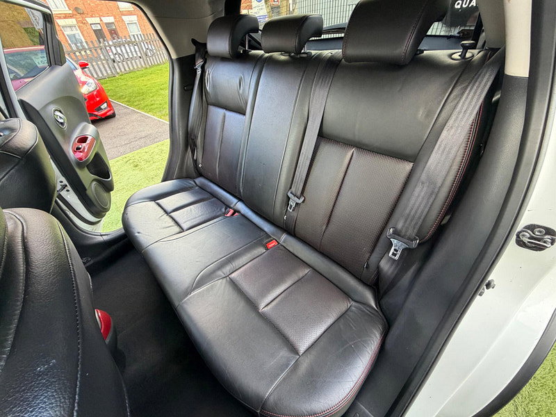 Nissan Juke 1.6 Tekna SUV 5dr Petrol Manual Euro 5 (s/s) (117 ps) 5dr Manual 2026