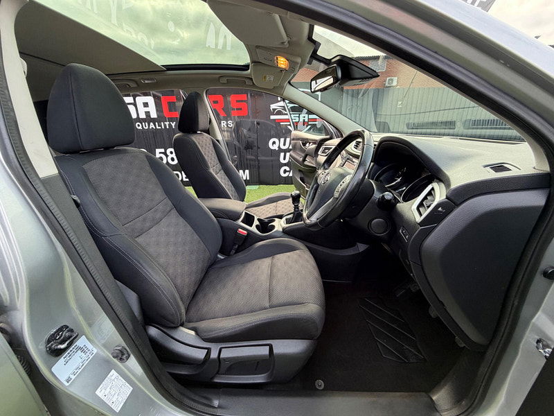 Nissan Qashqai 1.2 DIG-T Acenta Premium SUV 5dr Petrol Manual 2WD Euro 5 (s/s) (115 ps) 5dr Manual 2026