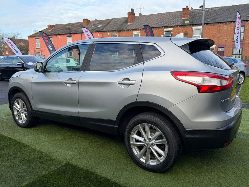 Nissan Qashqai 1.2 DIG-T Acenta Premium SUV 5dr Petrol Manual 2WD Euro 5 (s/s) (115 ps) 5dr Manual 2026