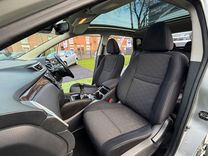 Nissan Qashqai 1.2 DIG-T Acenta Premium SUV 5dr Petrol Manual 2WD Euro 5 (s/s) (115 ps) 5dr Manual 2026