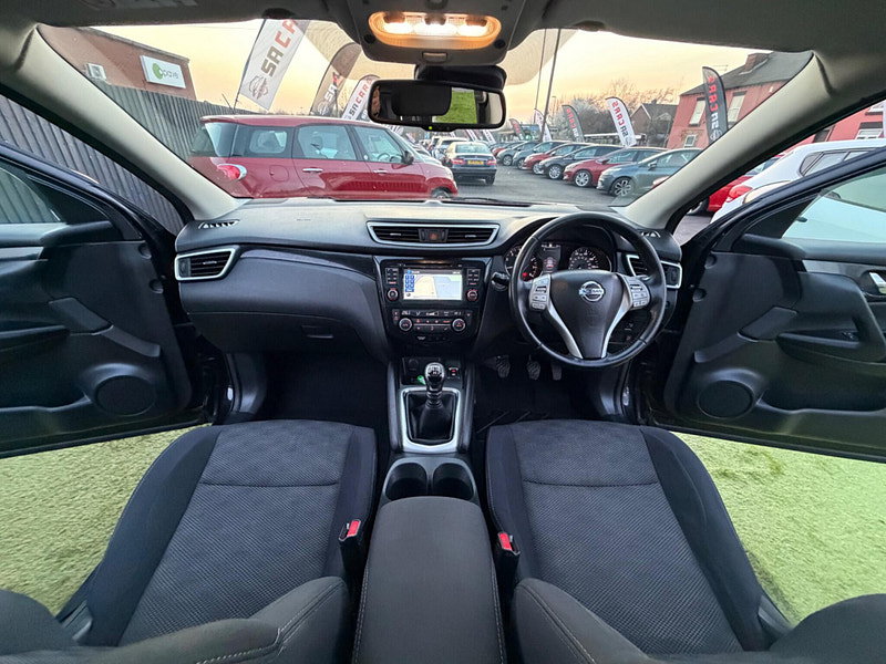 Nissan Qashqai 1.2 DIG-T Acenta SUV 5dr Petrol Manual 2WD Euro 6 (s/s) (115 ps) 5dr Manual 2026