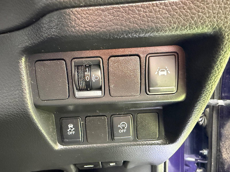 Nissan Qashqai 1.2 DIG-T N-Connecta SUV 5dr Petrol Manual 2WD Euro 6 (s/s) (115 ps) 5dr Manual 2026