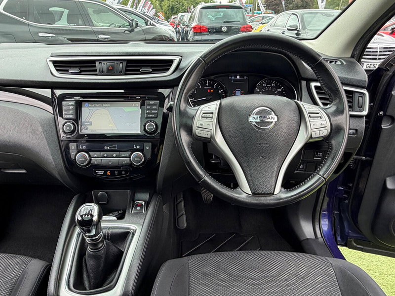 Nissan Qashqai 1.2 DIG-T N-Connecta SUV 5dr Petrol Manual 2WD Euro 6 (s/s) (115 ps) 5dr Manual 2026