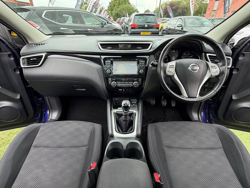 Nissan Qashqai 1.2 DIG-T N-Connecta SUV 5dr Petrol Manual 2WD Euro 6 (s/s) (115 ps) 5dr Manual 2026