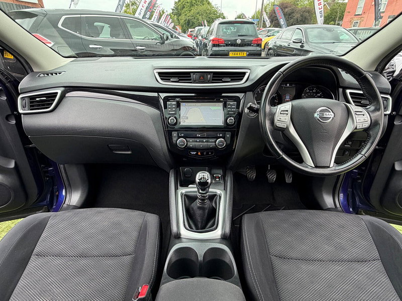 Nissan Qashqai 1.2 DIG-T N-Connecta SUV 5dr Petrol Manual 2WD Euro 6 (s/s) (115 ps) 5dr Manual 2026