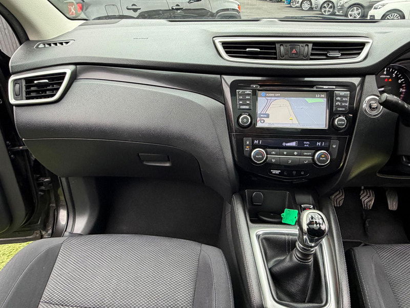 Nissan Qashqai 1.2 DIG-T N-Connecta SUV 5dr Petrol Manual 2WD Euro 6 (s/s) (115 ps) 5dr Manual 2026